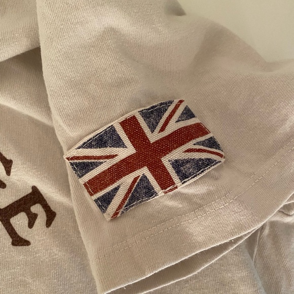 Brandy Melville St George t-shirt top - Picture 4 of 5